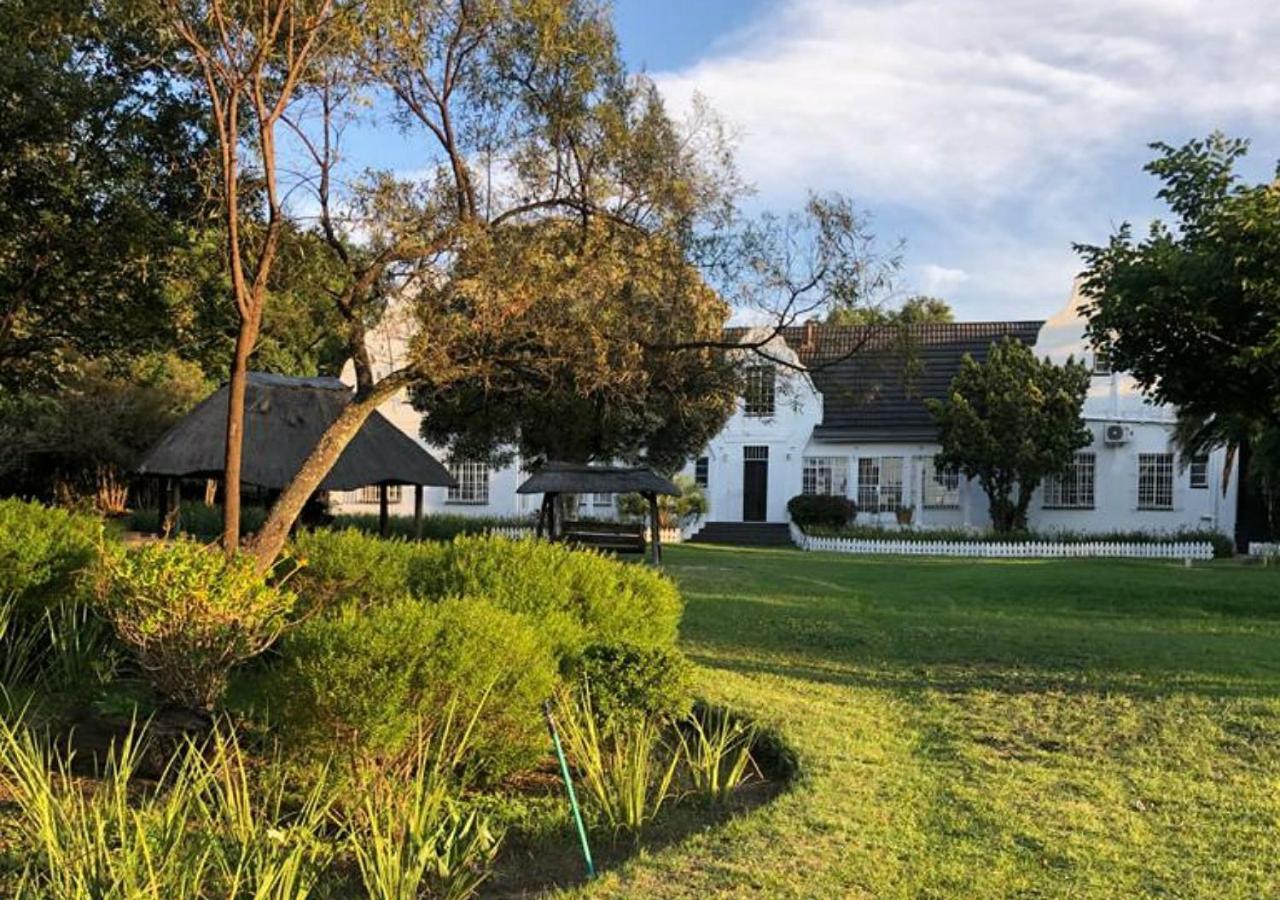Weeping Willow Midrand Exterior photo